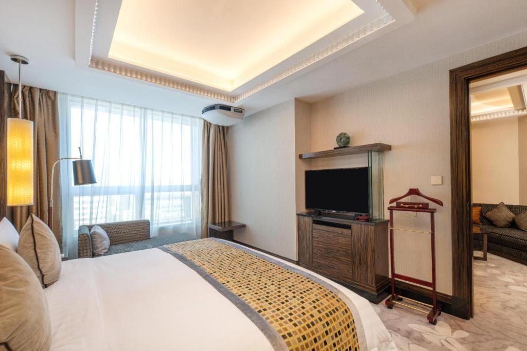 שנגחאי Grand Soluxe Zhongyou Hotel מראה חיצוני תמונה